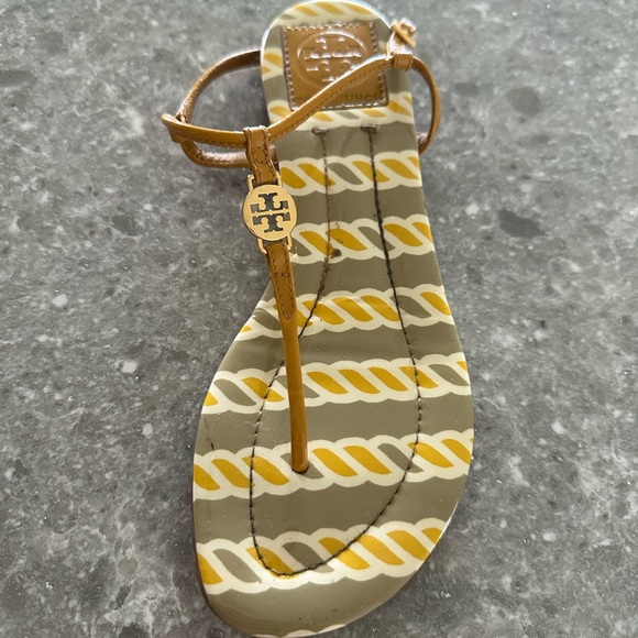 Tory Burch sandals - Picture 2 of 5